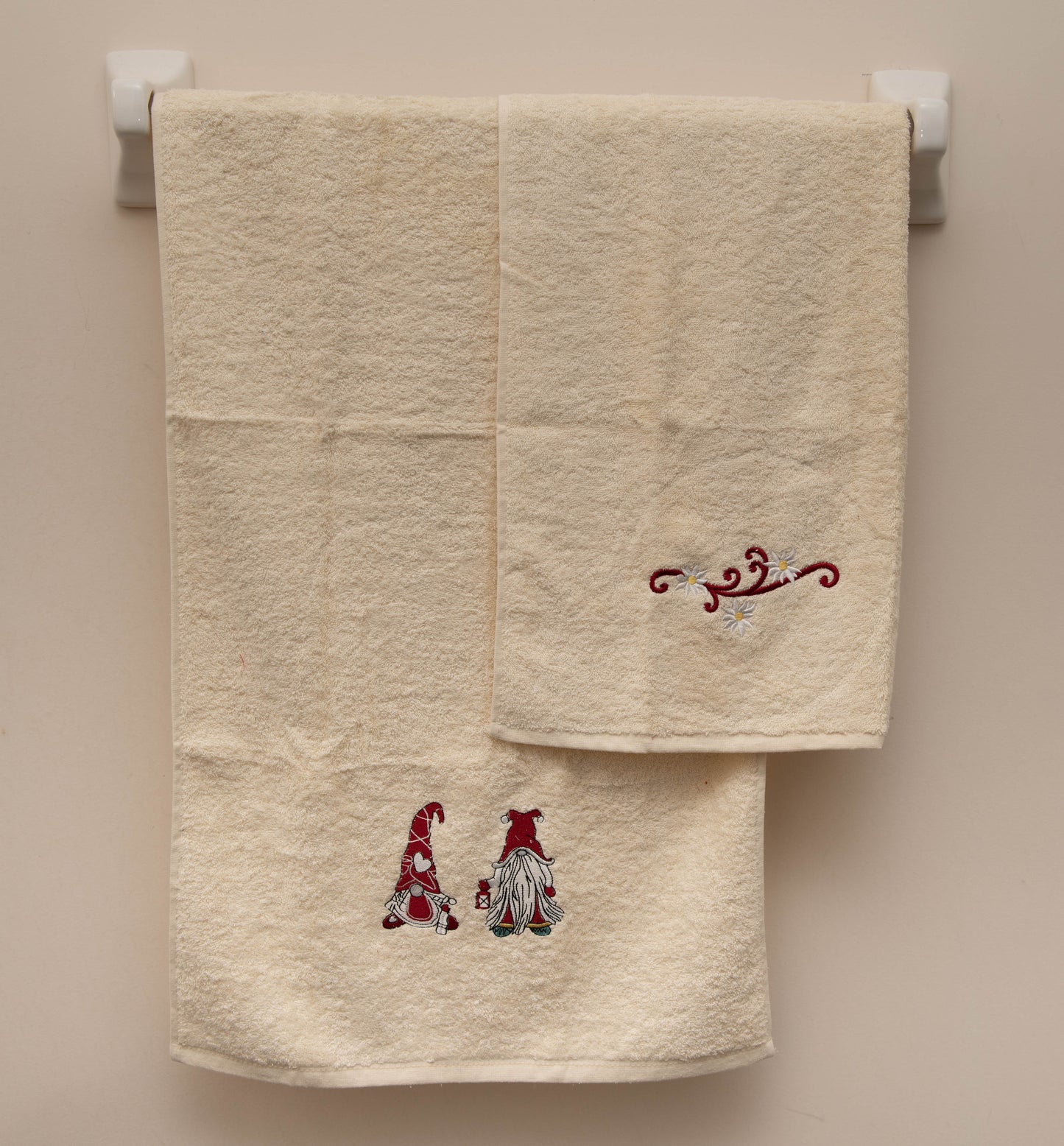 Gnomes and Flower Embroidered Christmas Towels, Ivory, Decorative hand Towel, Decorative Christmas towels